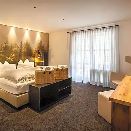 Hotel Bollenhuthotel Kirnbacher Hof 3*